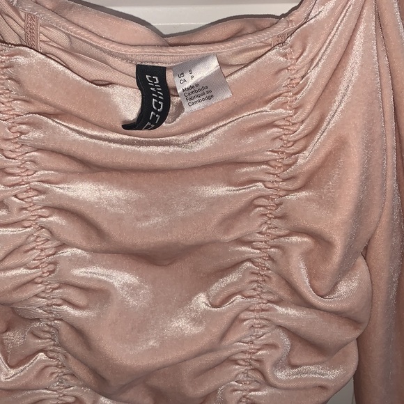 Pink crop top - Picture 2 of 2